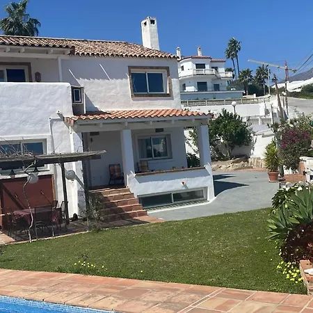 Authentic With Pool And Sea View * Estepona